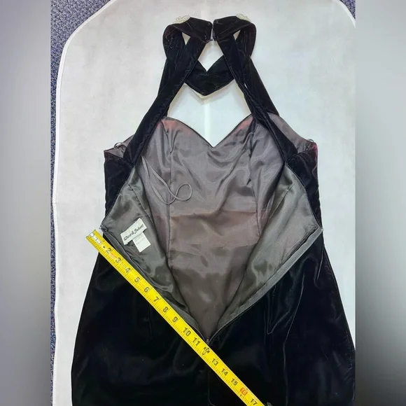 Dave & Johnny black velvet  w/white beads. GORGEOUS!SZE 11/12 GREAT CONDITION - Picture 14 of 15